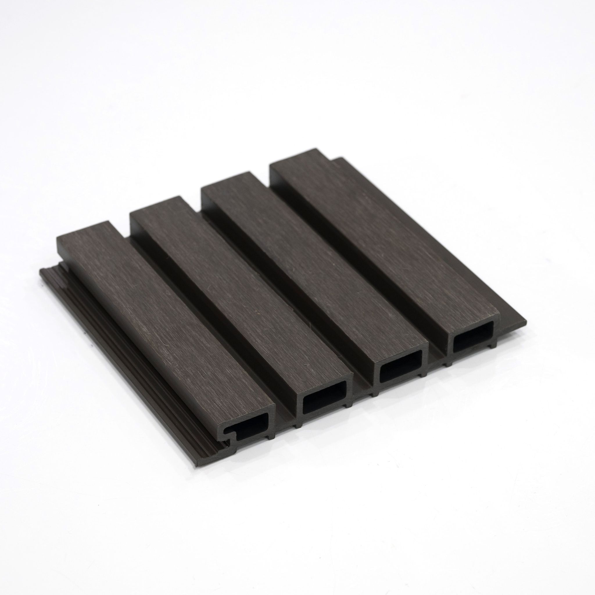 PANEL WPC EXTERIOR WALNUT | Galería Viterra